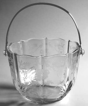 Shirley Baroque Ice Bucket with Handle, No Tongs