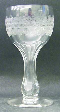 Small Cloverleaf Tall Hollow Stem Champagne
