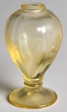 Trojan Topaz Footed Shaker No Metal Lid