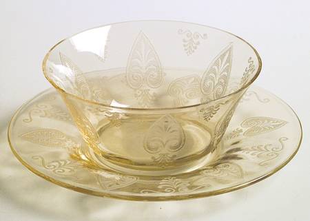 Trojan Topaz Finger Bowl & Underplate
