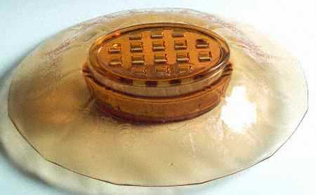 Vernon Amber 13" Oval Centerpiece with Flower Holder
