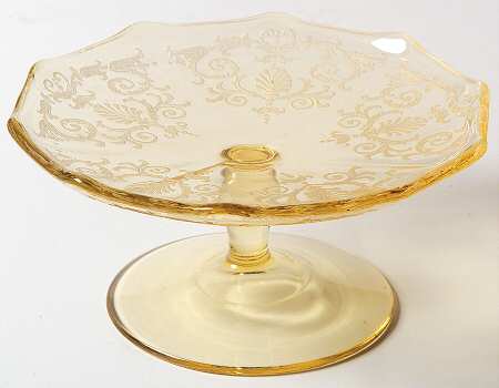 Versailles Topaz (No Trim) Cheese Stand