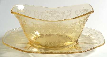 Versailles Topaz (No Trim) Sauce Boat with Underplate