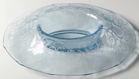 Versailles Blue (No Trim) 13" Oval Centerpiece