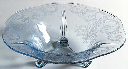 Versailles Blue (No Trim) 11" 3 Toed Centerpiece