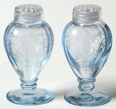 Versailles Blue (No Trim) Footed Shaker Set & Glass Lids