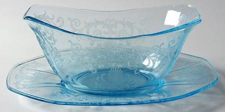 Versailles Blue (No Trim) Sauce Boat with Underplate