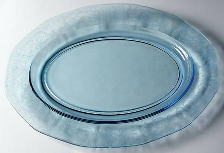 Versailles Blue (No Trim) 15" Oval Platter