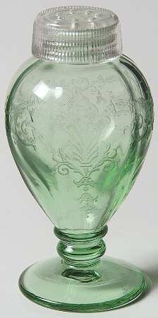 Versailles Green (No Trim) Footed Shaker & Glass Lid