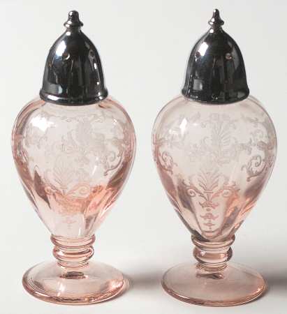 Versailles Pink Footed Shaker Set & Metal Lids