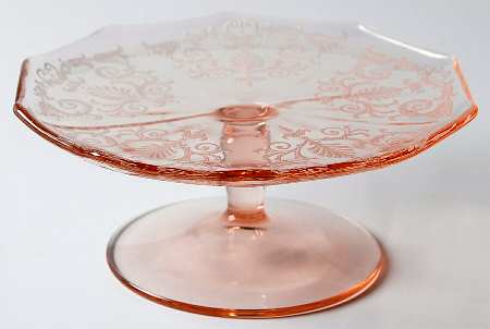 Versailles Pink Cheese Stand