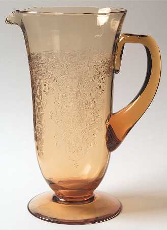 Vesper Amber 48 Oz Pitcher