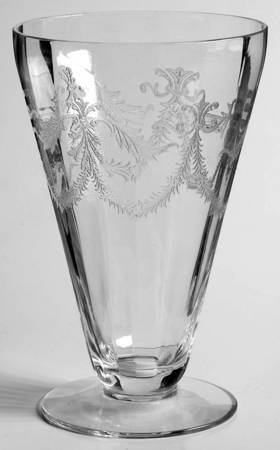 Victory Footed Tumbler