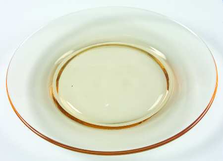 Vogue Gold Tint 7" Salad Plate