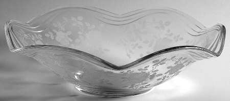 Willowmere Crimped Bowl