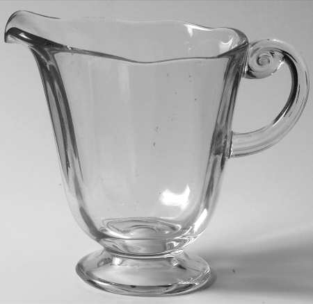 Wilma Clear Creamer