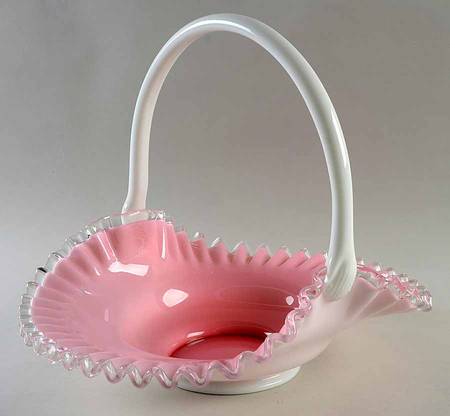 Peach Crest #1523/7233 Crests 13" Basket