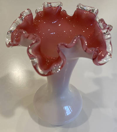 Peach Crest 8" Footed Double Crimped Vase