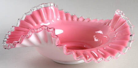 Peach Crest 11" Crimped Bowl