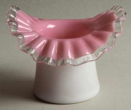 Peach Crest 5" Topper (Top Hat)