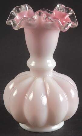 Peach Crest 5" Crimped Triangle Vase