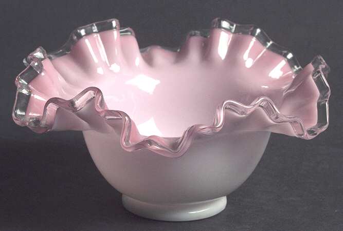 Peach Crest 7" Flared Bowl