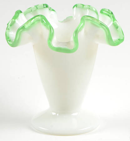 Emerald Crest 4" Double Crimped Vase