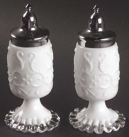 Silver Crest Spanish Lace Footed Shaker Set & Metal Lids