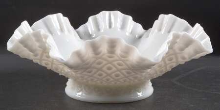 Diamond Lace Milk Glass (4 Piece) Epergnette, Large Bowl Only