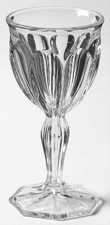 Lucere Wine Glass