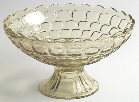 Yorktown Yellow (Pale Yellow, Colonial) by Federal Glass 