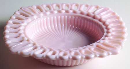 Arlington Pink (Peach) Medium Square Ashtray