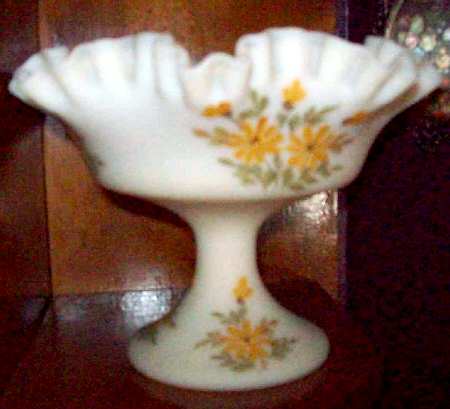 Daisies on Cameo Satin Footed Compote