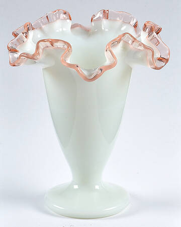 Rose Crest 6" Double Crimped Vase