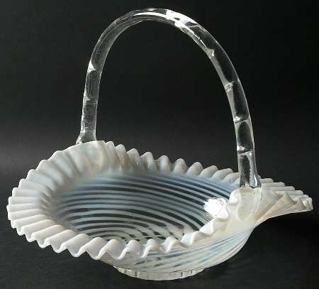 Spiral Optic French (Opalescent) #201 Spiral Optic 9" Basket