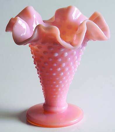 Hobnail Rose (Pastel) 4" Double Crimped Footed Vase