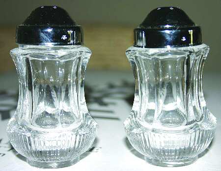 Salem (Giftware) Shaker Set with Metal Lids
