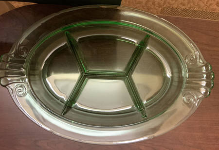 2470 Green (Light) 12" Oval 4 Part Relish