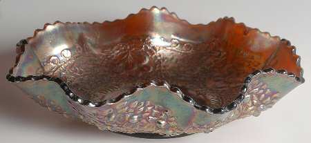 Cherry Chain Amethyst (Carnival, Older) 9" Round Crimped Bowl
