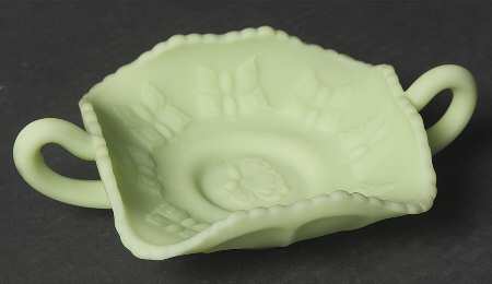 Lime Sherbet Satin 8" Square Handled Bon Bon