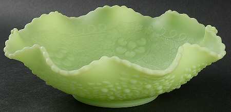 Lime Sherbet Satin 10" Round Crimped Bowl