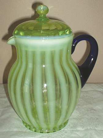 Rib Optic Green (Opalescent)