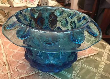 Sea Shells-Blue (Copper Blue) by Fostoria