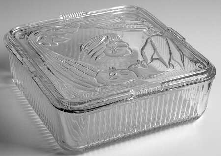 FEG18 Large Square Refrigerator Dish & Lid