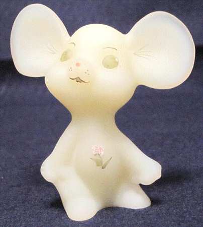 Pink Blossoms Mouse Figurine