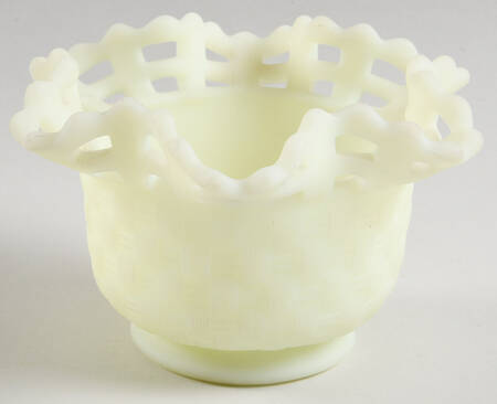 Custard Satin Basket Bowl