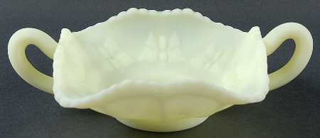 Custard Satin #8230 Handled Butterfly Bon Bon