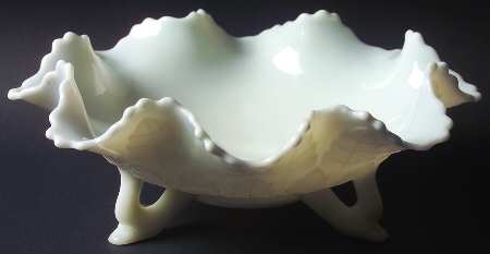 Leaf Tiers Milk Glass