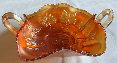 Animals and Figurines (Non Decorated) #8230 Handled Butterfly Bon Bon