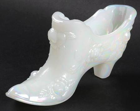 Animals and Figurines (Non Decorated) #9295 Roses Slipper by Fenton